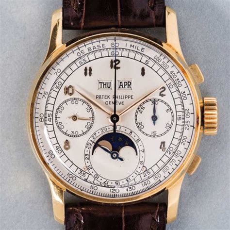 часы patek philippe|Patek Philippe round watch.